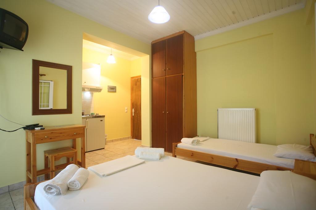 Apartamento Pension Maria Lefkáda Habitación foto